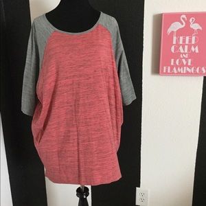 EUC LuLaRoe Coral and Gray Heathered Irma